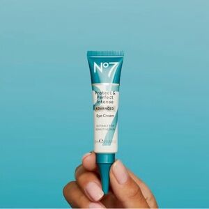 No7 Protect & Perfect Intense Advanced Eye Cream
